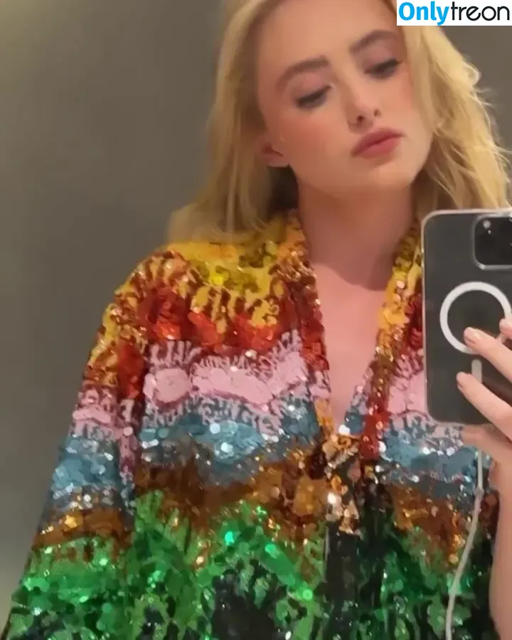 Kathryn Newton nude photo #0008 (kathrynnewton)