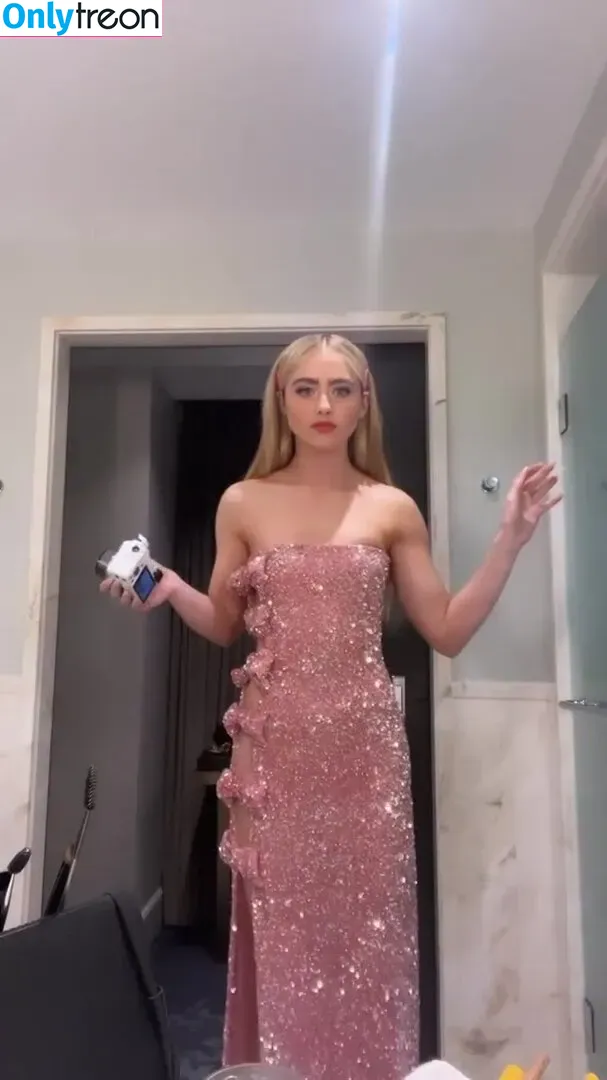 Kathryn Newton nude photo #0061 (kathrynnewton)