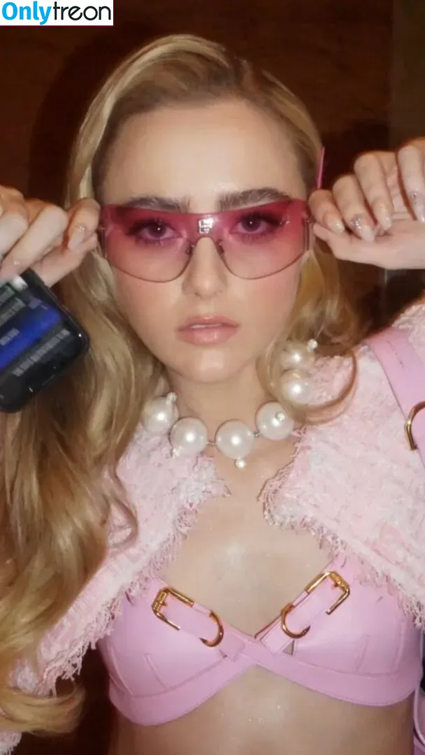 Kathryn Newton nude photo #0067 (kathrynnewton)