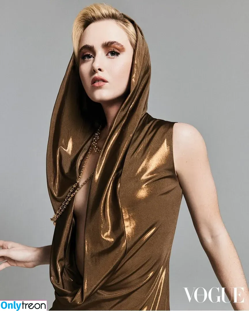 Kathryn Newton nude photo #0074 (kathrynnewton)