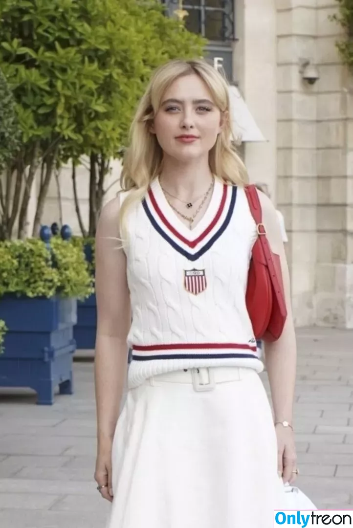 Kathryn Newton nude photo #0095 (kathrynnewton)