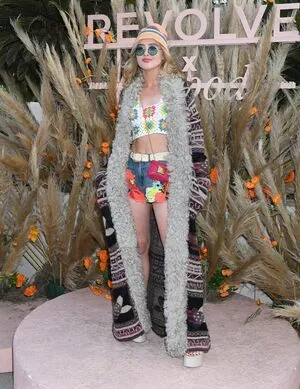 Kathrynton / kathrynnewton / katsoik23 nude photo #0311