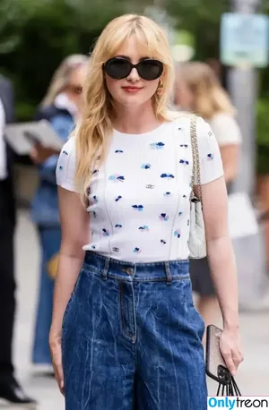Kathrynton / kathrynnewton / katsoik23 nude photo #0580