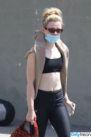 Kathrynton / kathrynnewton / katsoik23 nude photo #0967
