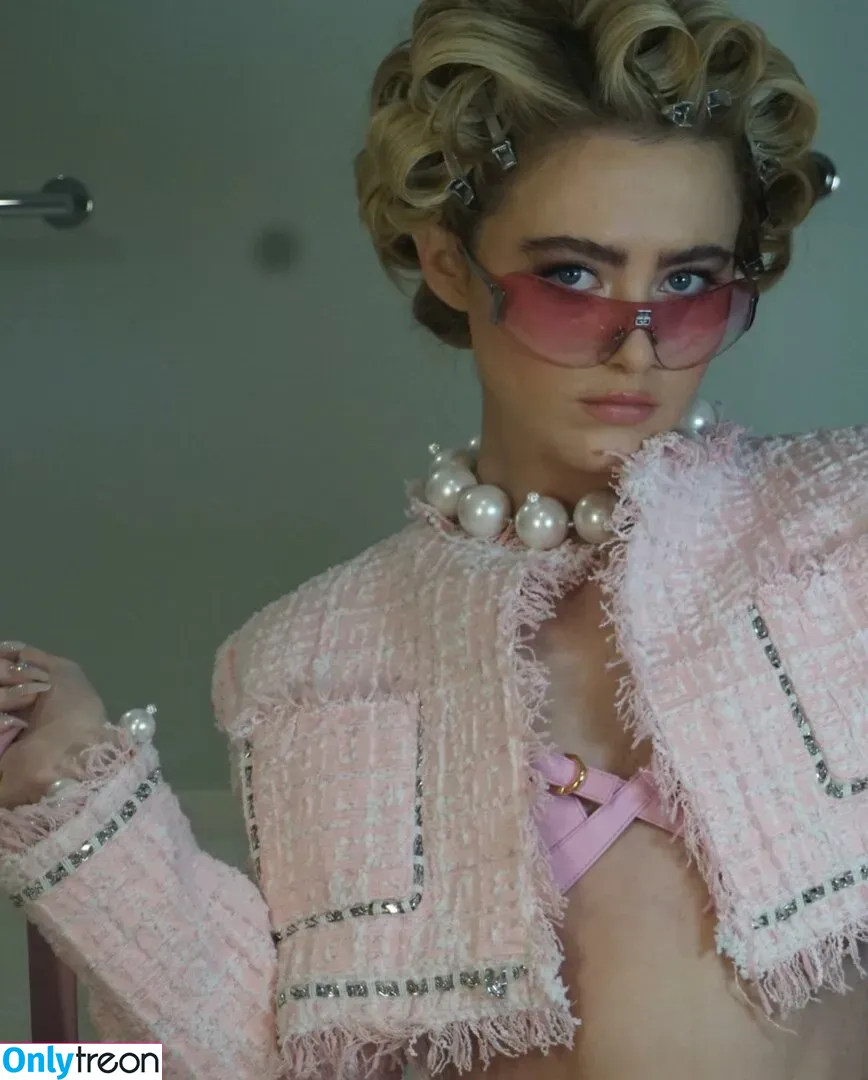 Kathrynton nude photo #0137 (kathrynnewton / katsoik23)