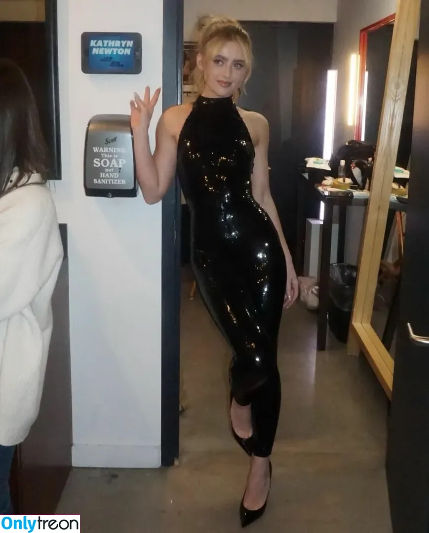 Kathrynton nude photo #0146 (kathrynnewton / katsoik23)