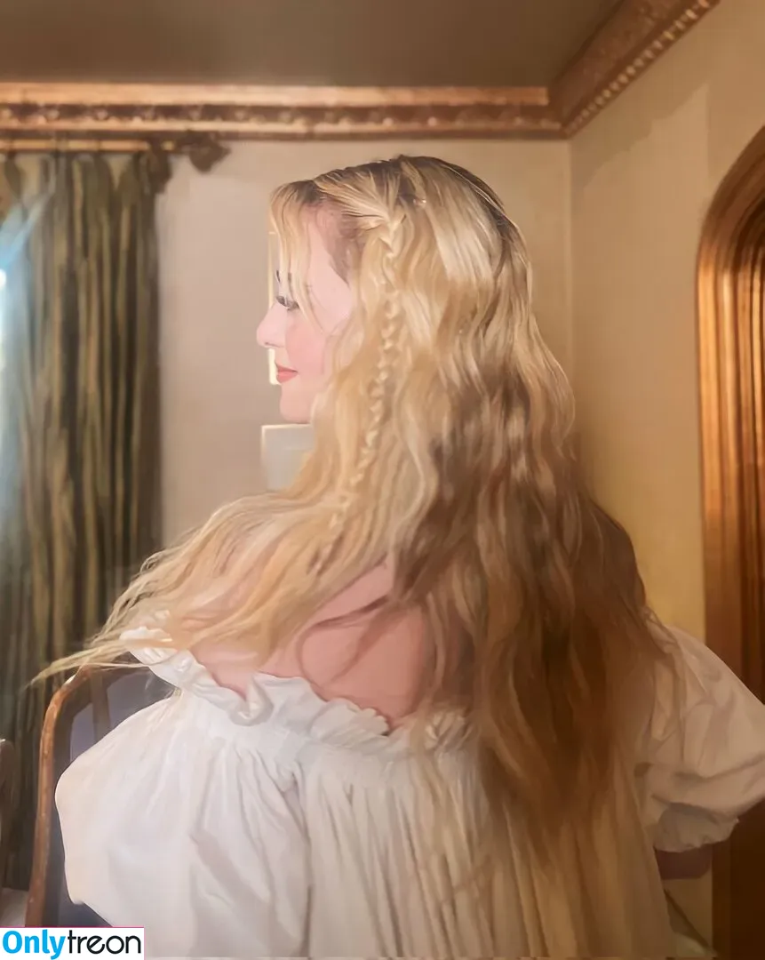 Kathrynton nude photo #0259 (kathrynnewton / katsoik23)