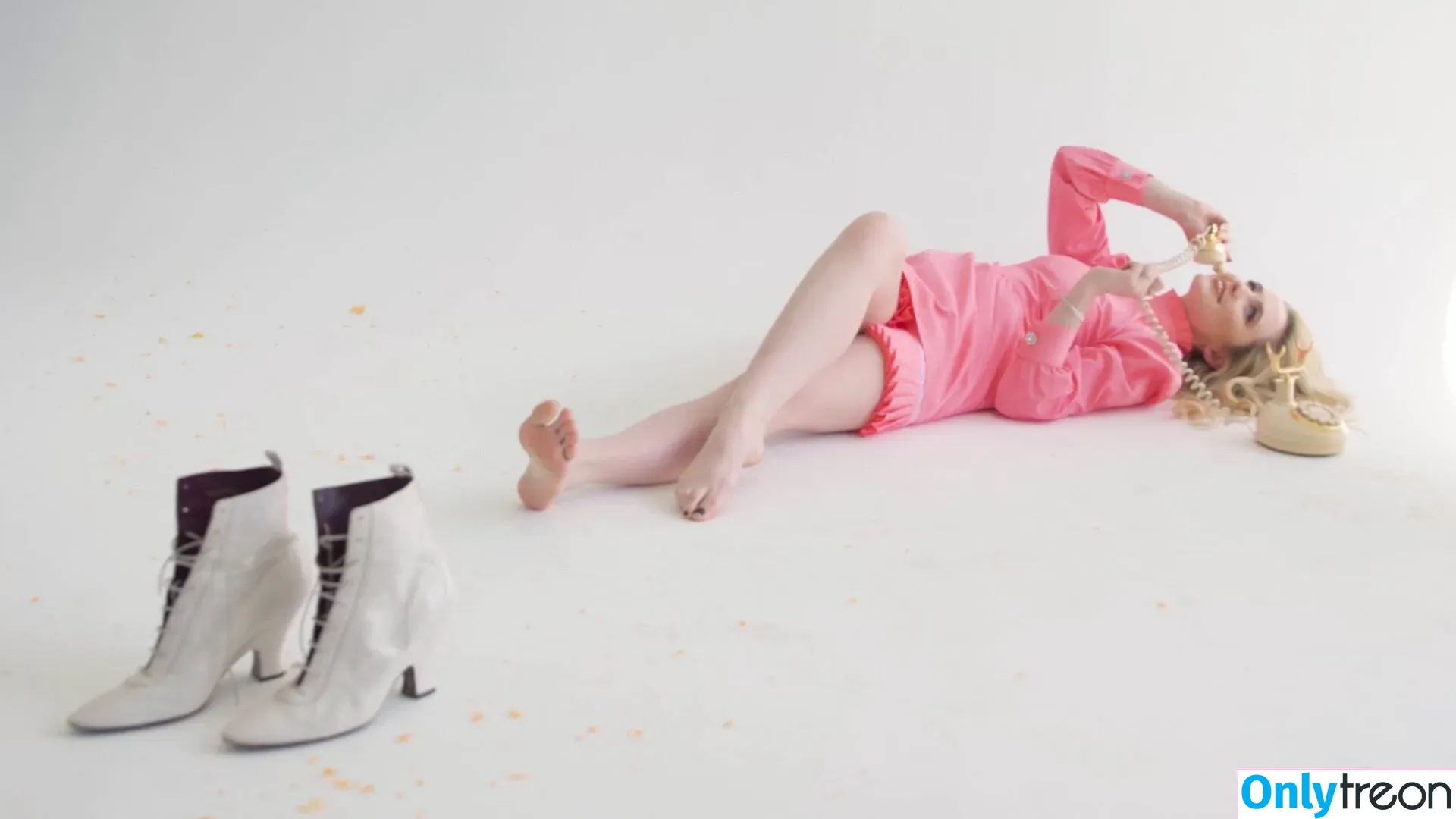 Kathrynton nude photo #0292 (kathrynnewton / katsoik23)
