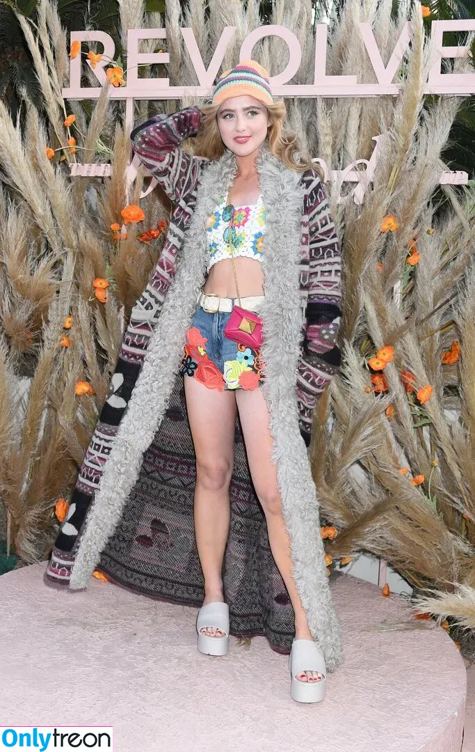 Kathrynton nude photo #0312 (kathrynnewton / katsoik23)