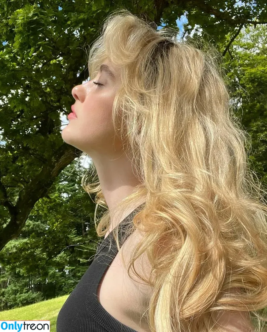 Kathrynton nude photo #0345 (kathrynnewton / katsoik23)