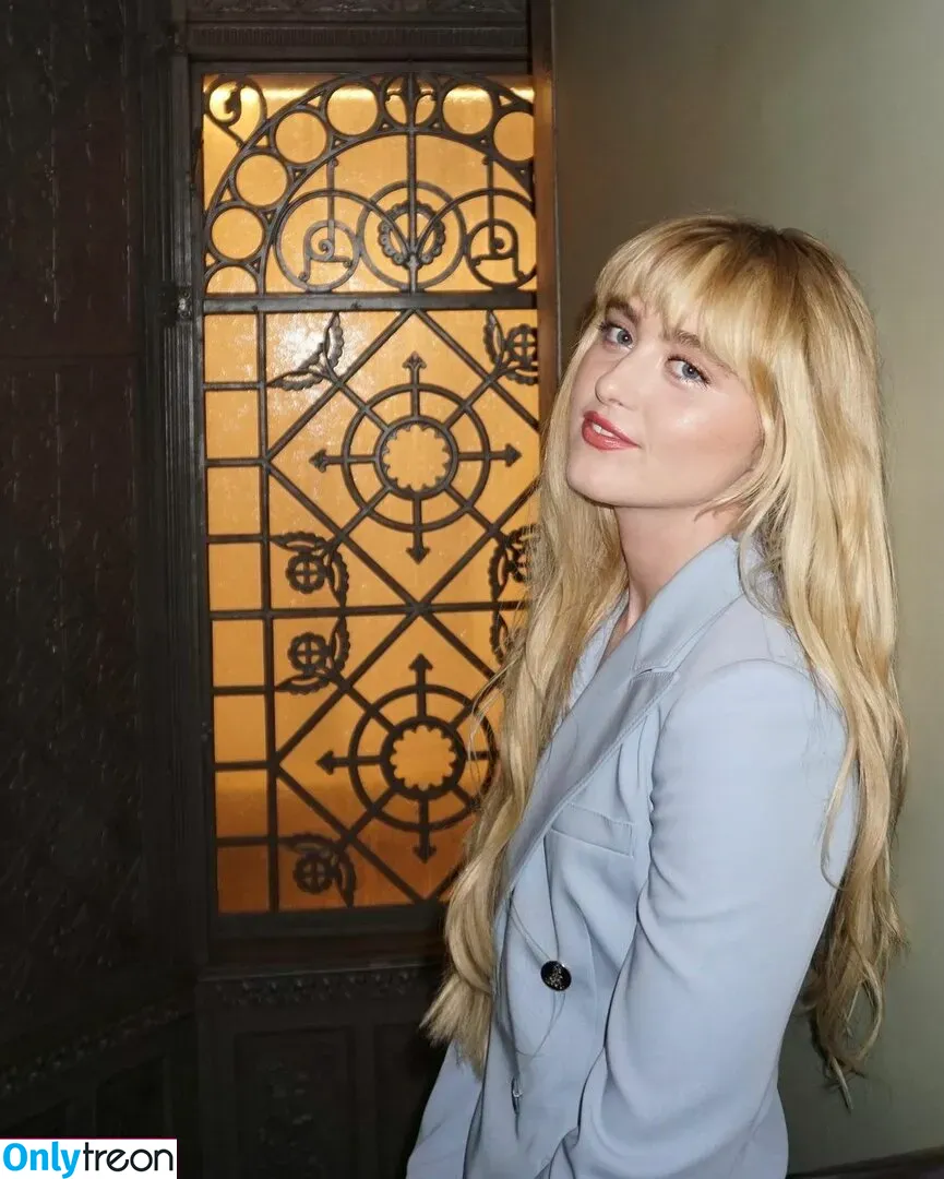 Kathrynton nude photo #0357 (kathrynnewton / katsoik23)