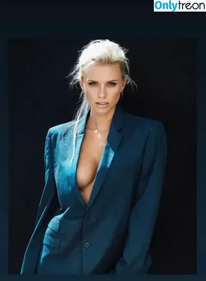 Katie Kearney / katiekearney nude photo #0011