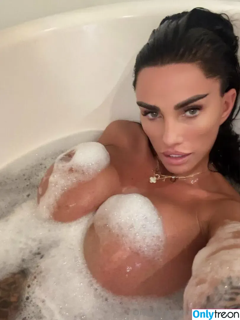 Katie Price nude photo #0497 (katieprice)