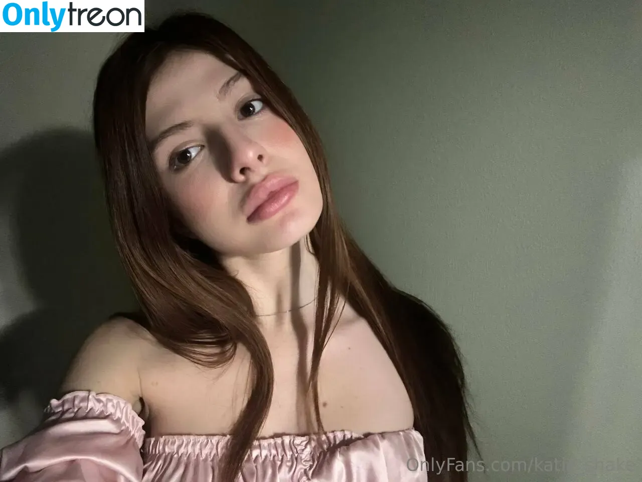 katie_shake nude photo #0024 (caitecaitecaite / your_katie)