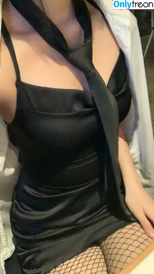 katiearucan nude photo #0023 (katearucan)