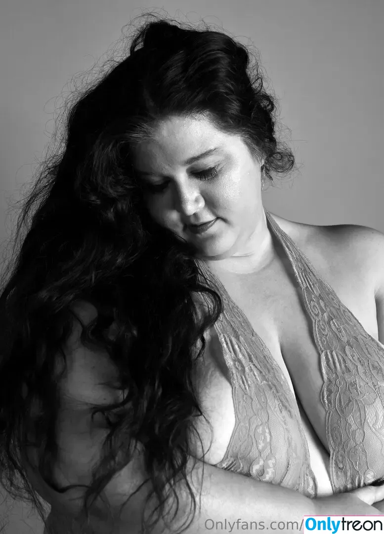 katiekatbar nude photo #0021 (katiekatbar)