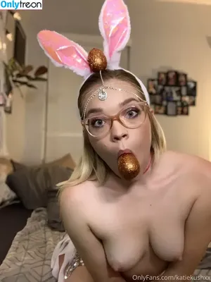  nude photo #0003