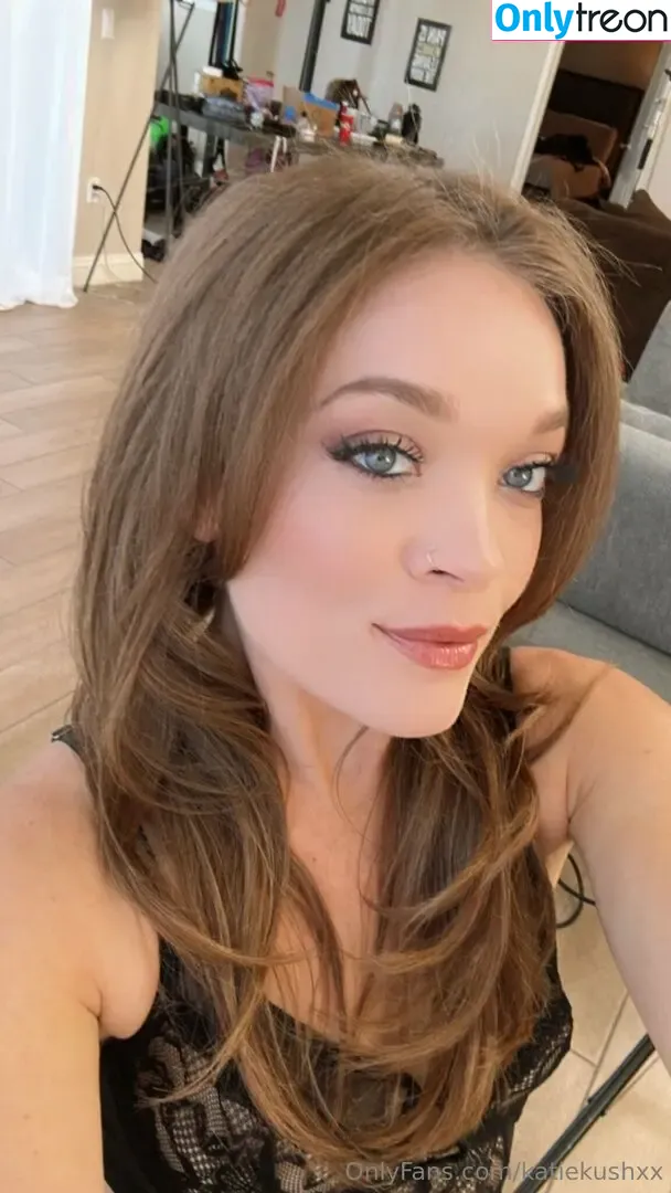 katiekushxx nude photo #0069 (katiekushxx)