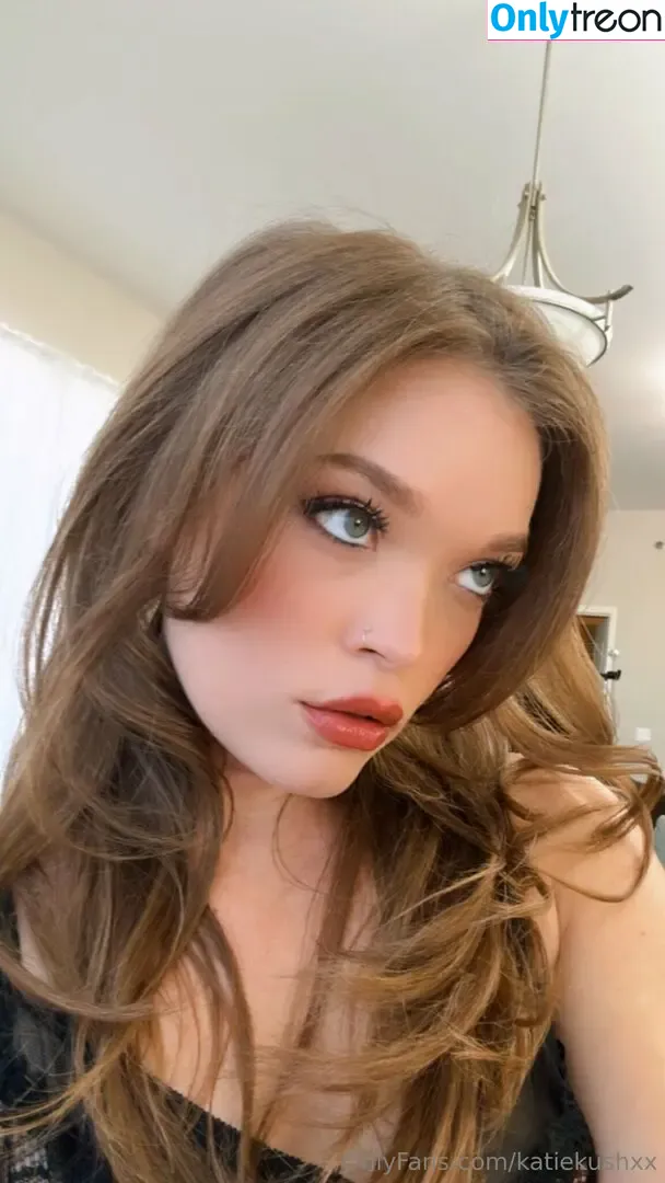 katiekushxx nude photo #0070 (katiekushxx)