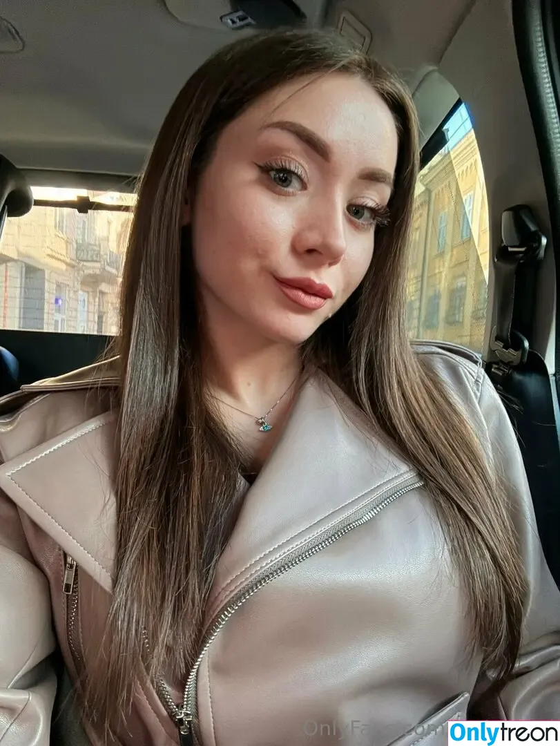 katiepearl nude photo #0152 (itskatiepearl)