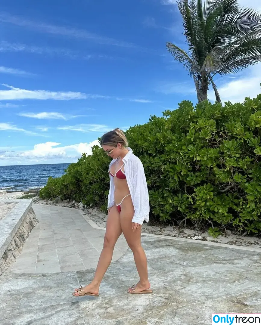 Katja Boesenberg nude photo #0014 (katboesenberg_fit)