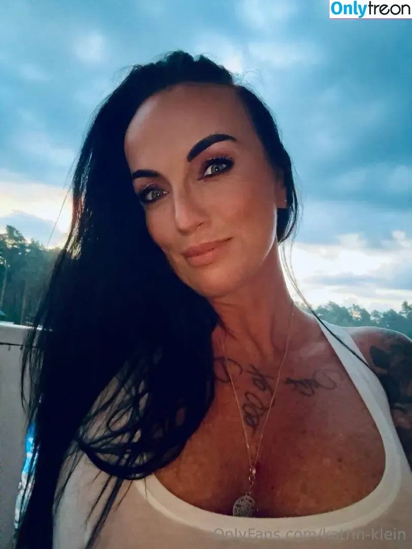 Katrin-Klein nude photo #0028 (katrinakleinmakeup)