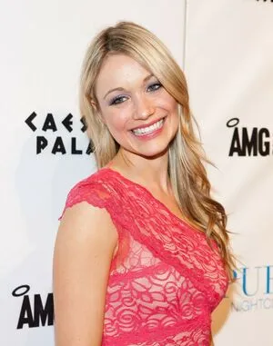 Katrina Bowden / katrinakbowden nude photo #0043