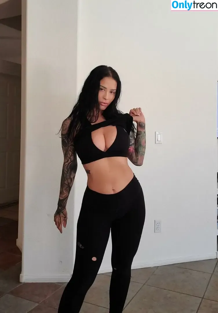 Katrina Jade nude photo #1274 (katrinajade / kj_fetishmodel / officialkatrina__jade__)