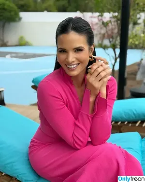 Katrina Law / katrinalaw nude photo #0158