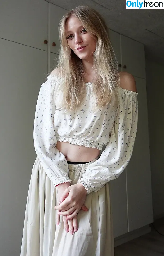 Katrine ASMR nude photo #0083 (Katrine ASMR)