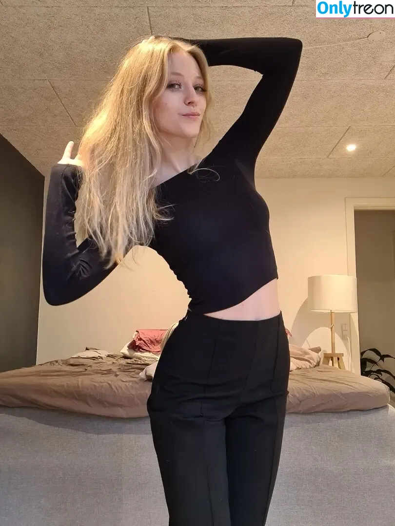 Katrine ASMR nude photo #0096 (Katrine ASMR)