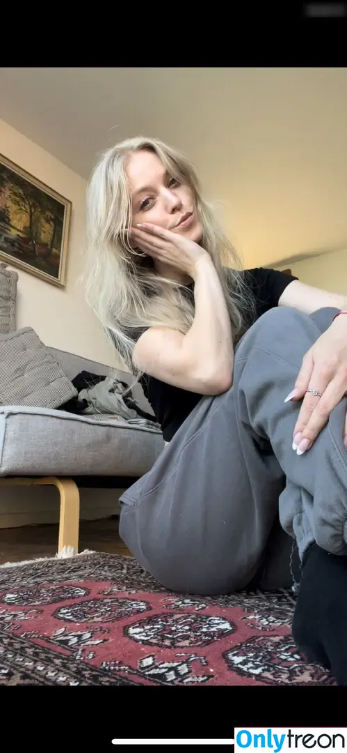 Katrine ASMR nude photo #0124 (Katrine ASMR)
