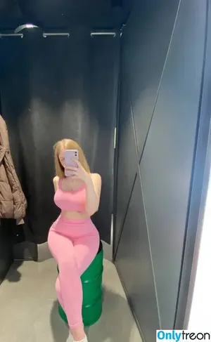 katrlvinaa / katlavinaa nude photo #0012