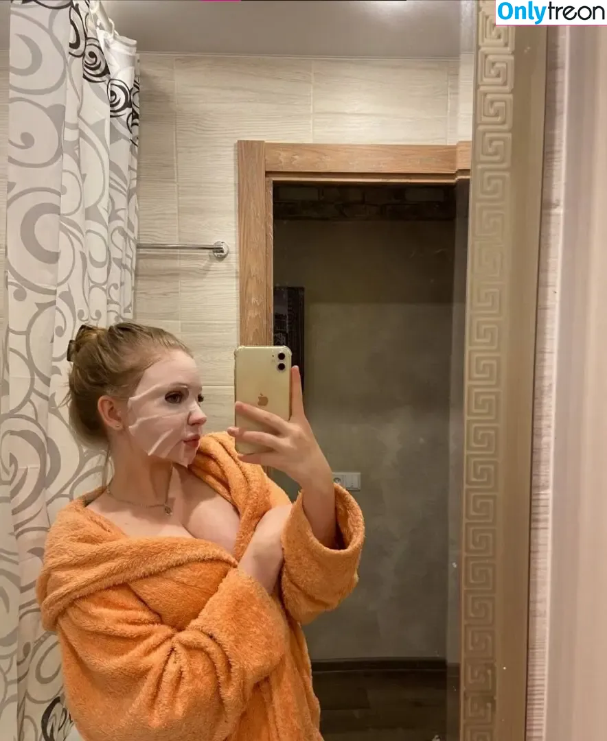 katrlvinaa nude photo #0075 (katlavinaa)