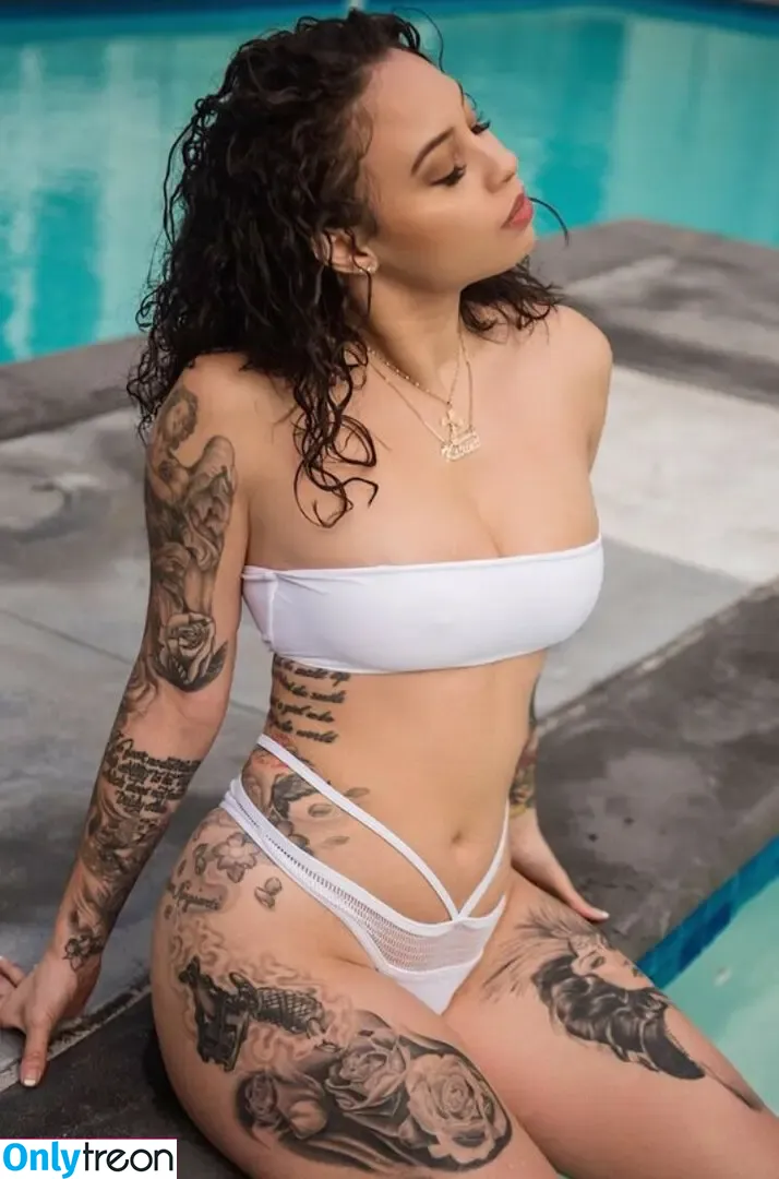 Kattatgirl nude photo #0020 (Kattatgirl)