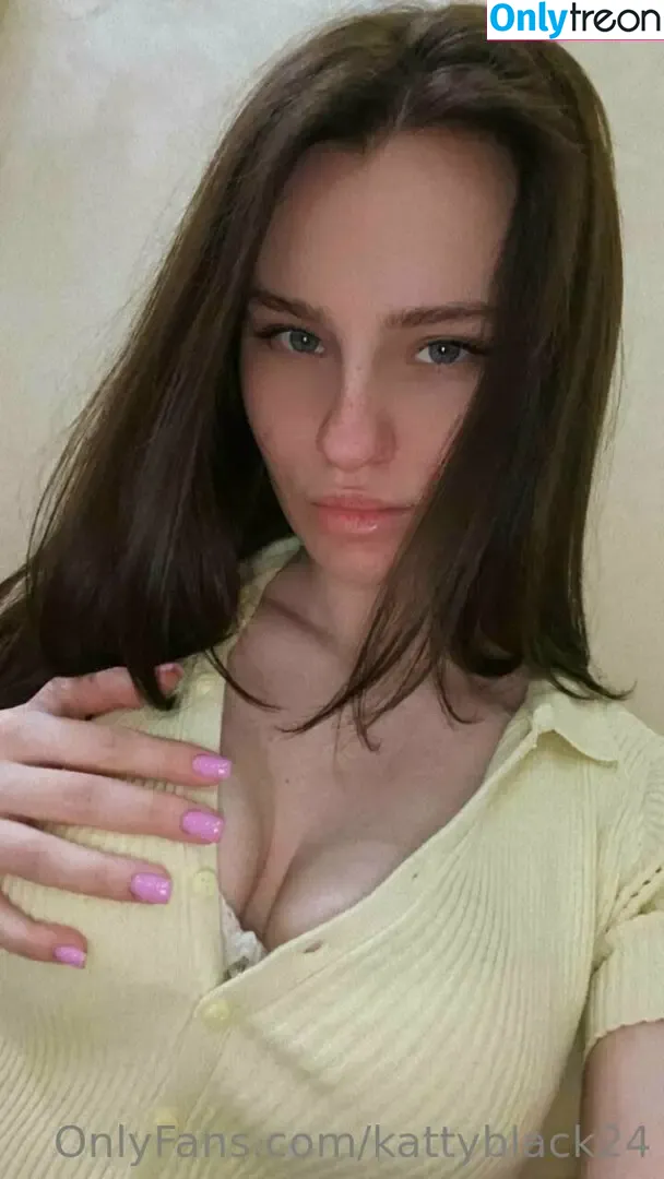 kattyblack24 nude photo #0008 (katyblack.official)