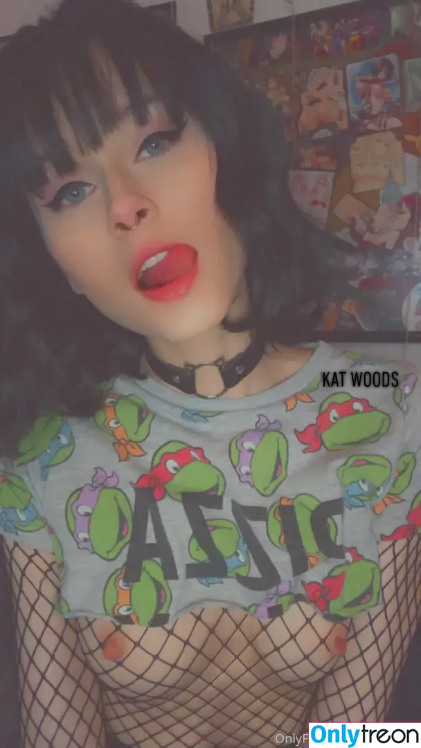 KatWoods nude photo #0135 (Katsstoned)