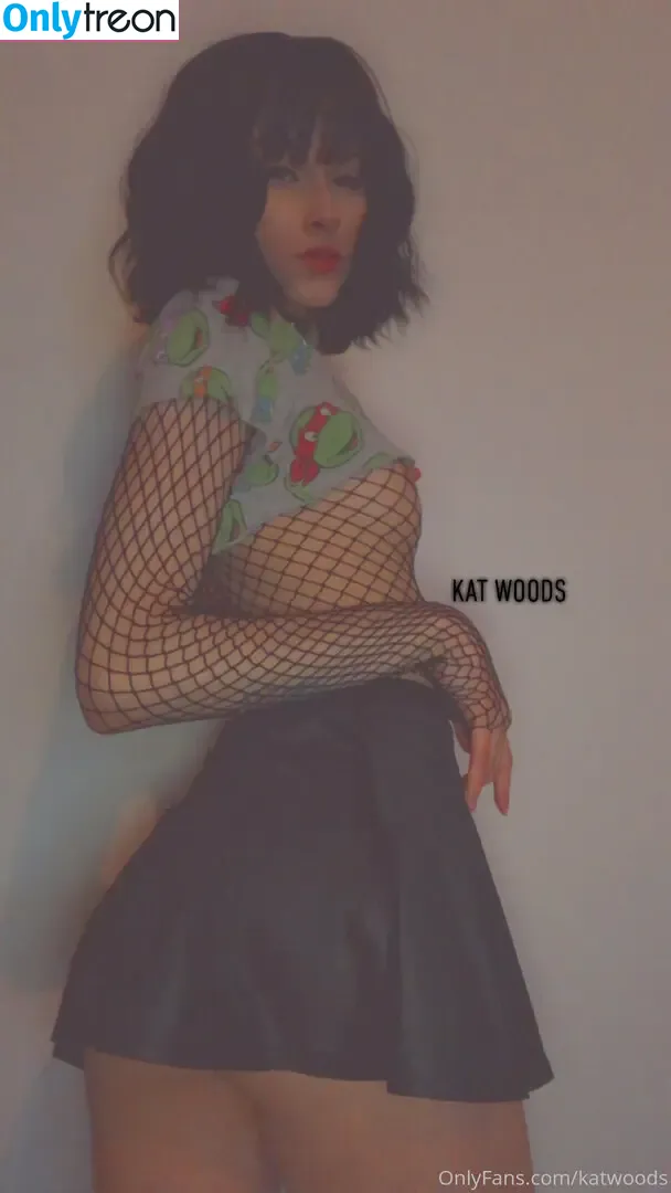 KatWoods nude photo #0165 (Katsstoned)
