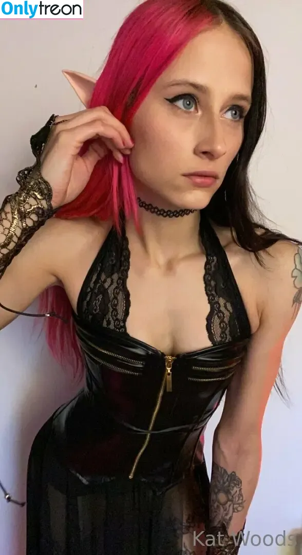 KatWoods nude photo #0582 (Katsstoned)