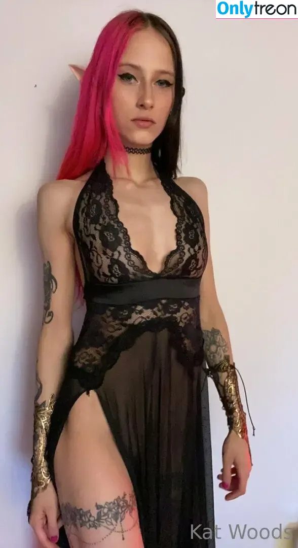KatWoods nude photo #0618 (Katsstoned)