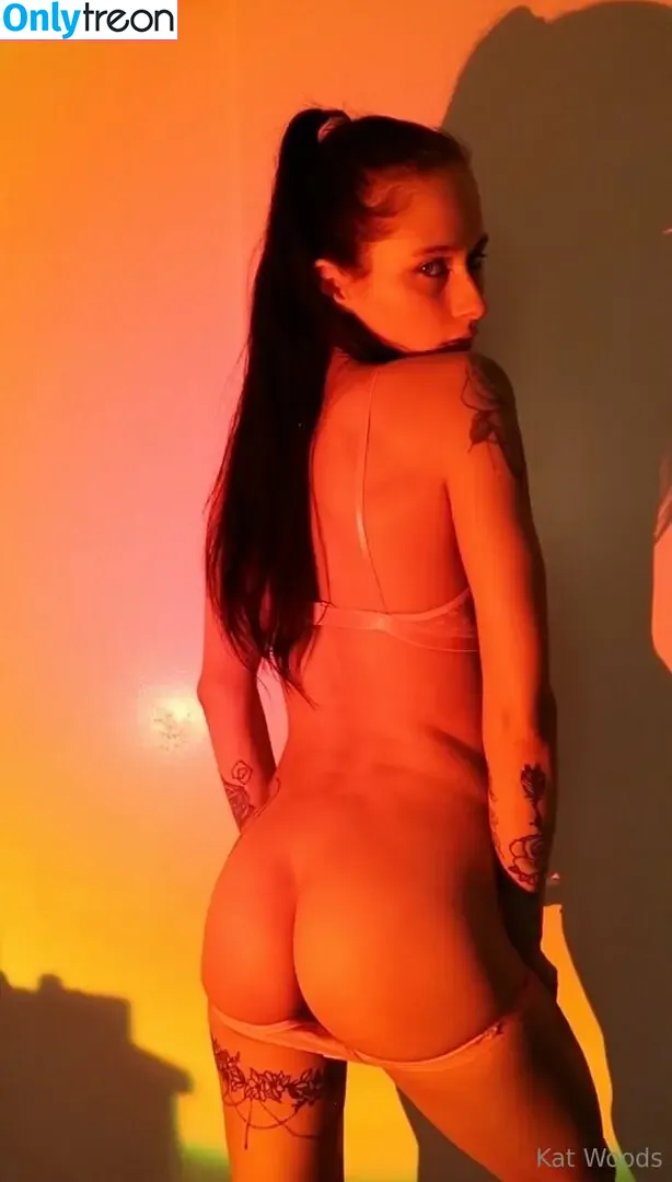 KatWoods nude photo #0776 (Katsstoned)