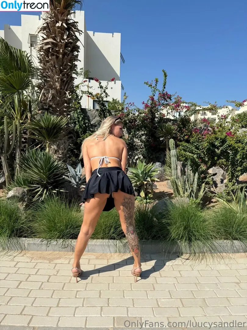 Katy Lou nude photo #0068 (katy.lou / xkatyloux)