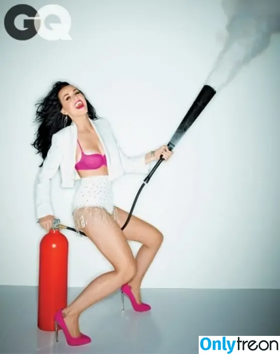 Katy Perry nude photo #3484 (katyperry)