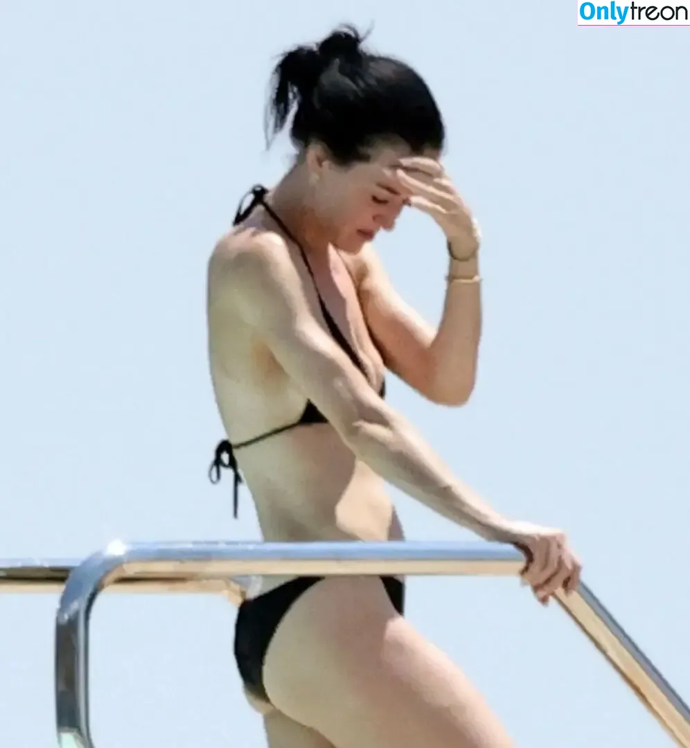 Katy Perry nude photo #3508 (katyperry)