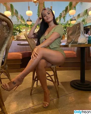 Katya Elise Henry / katyaelisehenry / katyaelisehenrysworld nude photo #0078