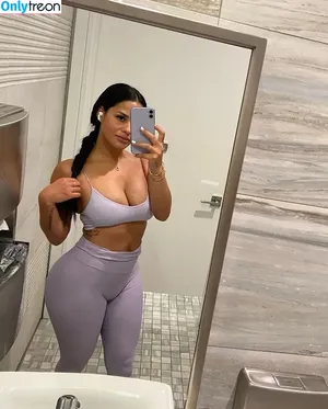 Katya Elise Henry / katyaelisehenry / katyaelisehenrysworld nude photo #0093