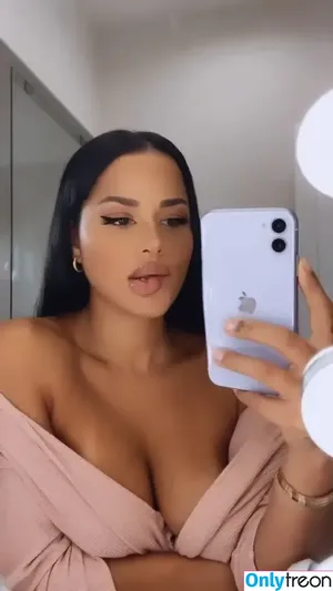 Katya Elise Henry / katyaelisehenry / katyaelisehenrysworld nude photo #0111