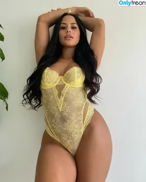 Katya Elise Henry / katyaelisehenry / katyaelisehenrysworld nude photo #0227