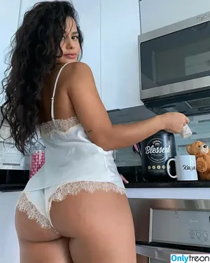Katya Elise Henry / katyaelisehenry / katyaelisehenrysworld nude photo #0251