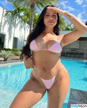 Katya Elise Henry / katyaelisehenry / katyaelisehenrysworld nude photo #0463
